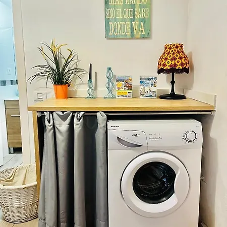 Cozy In Centric Area At With Air Conditioner Apartament Caleta De Fuste