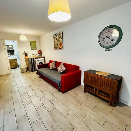 Cozy In Centric Area At With Air Conditioner Apartment Caleta De Fuste