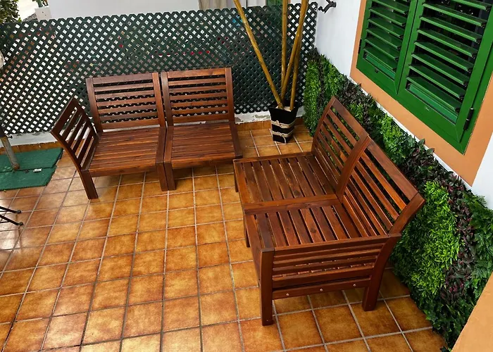 Cozy In Centric Area At With Air Conditioner *