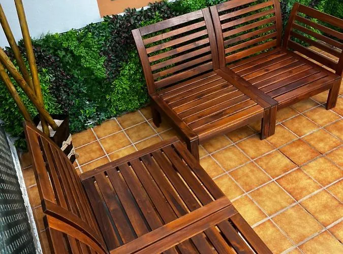 Cozy In Centric Area At With Air Conditioner Apartmán