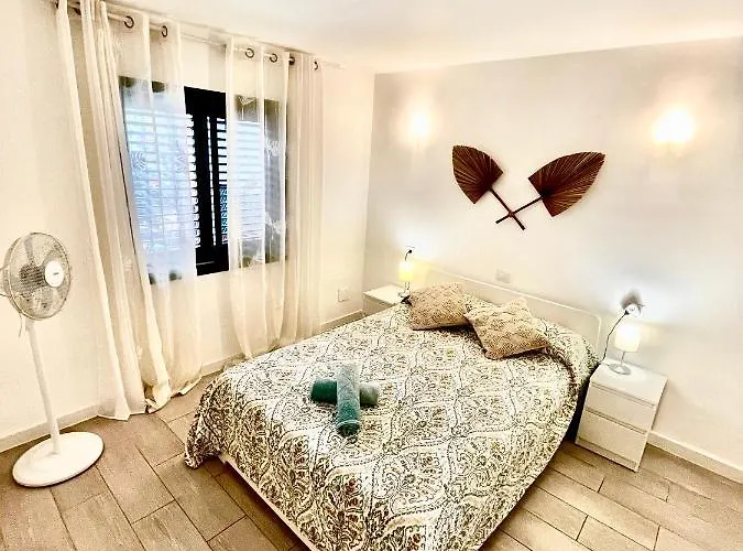 Cozy In Centric Area At With Air Conditioner Διαμέρισμα *